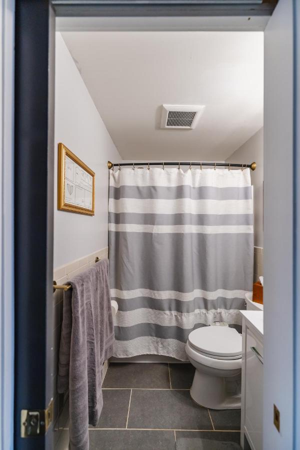 Bedroom In Thoughtfully Decorated East Passyunk Home Philadelphia Eksteriør bilde